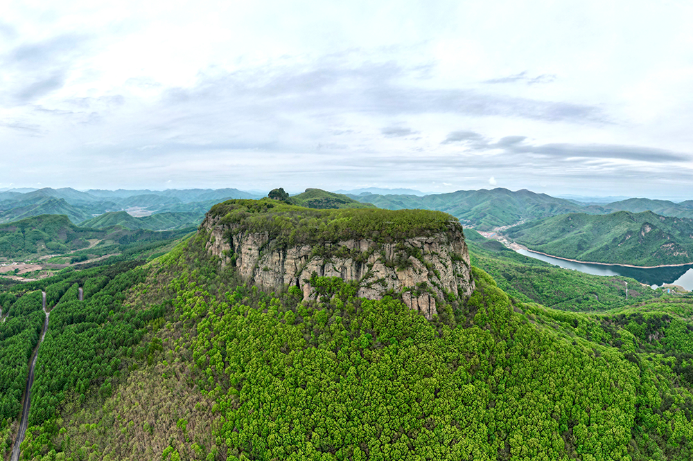 五女山