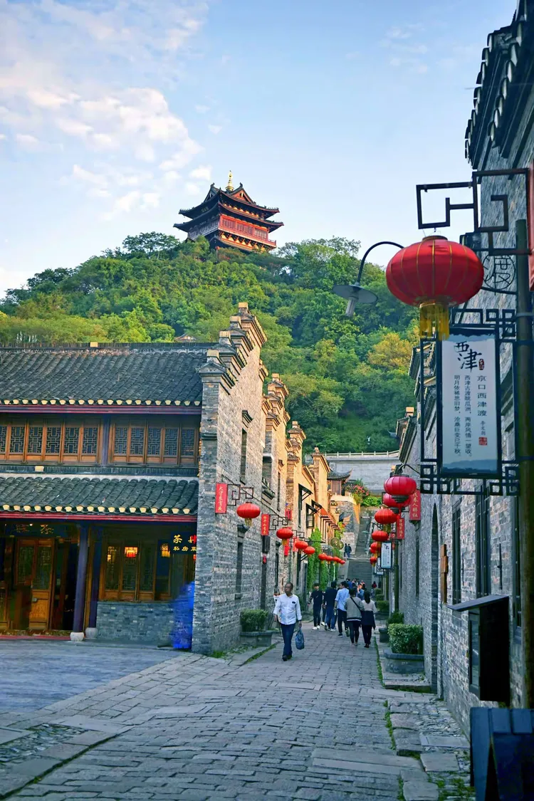 金山·焦山·北固山
