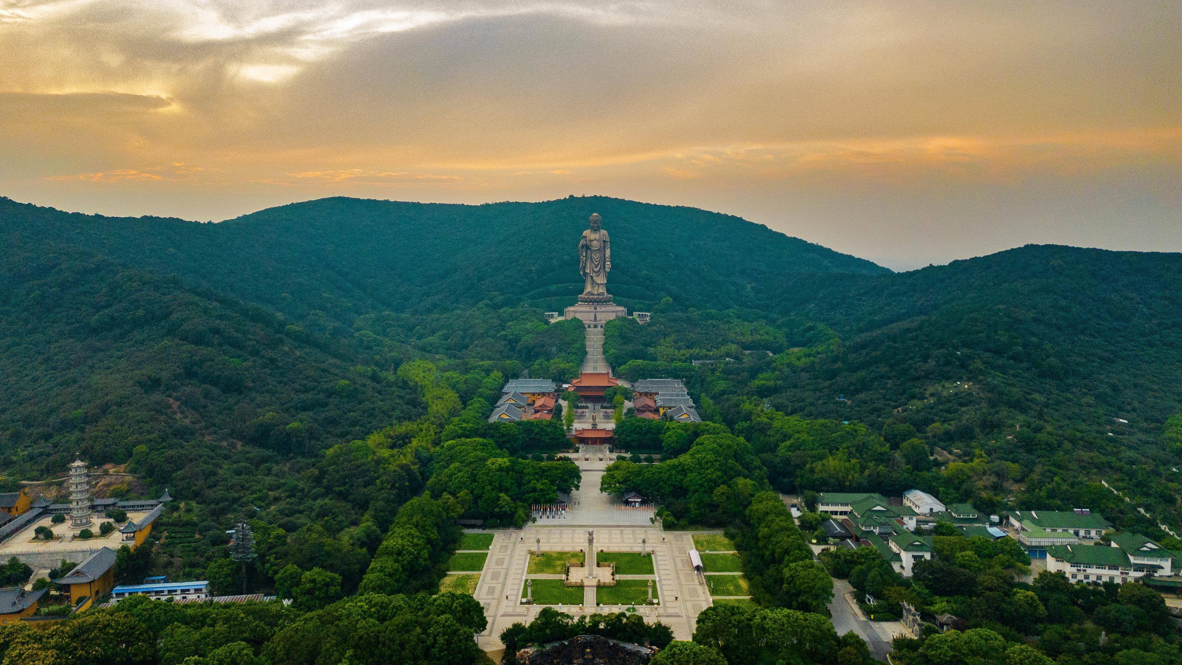 灵山