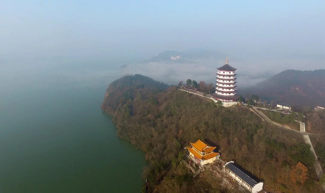 万佛湖