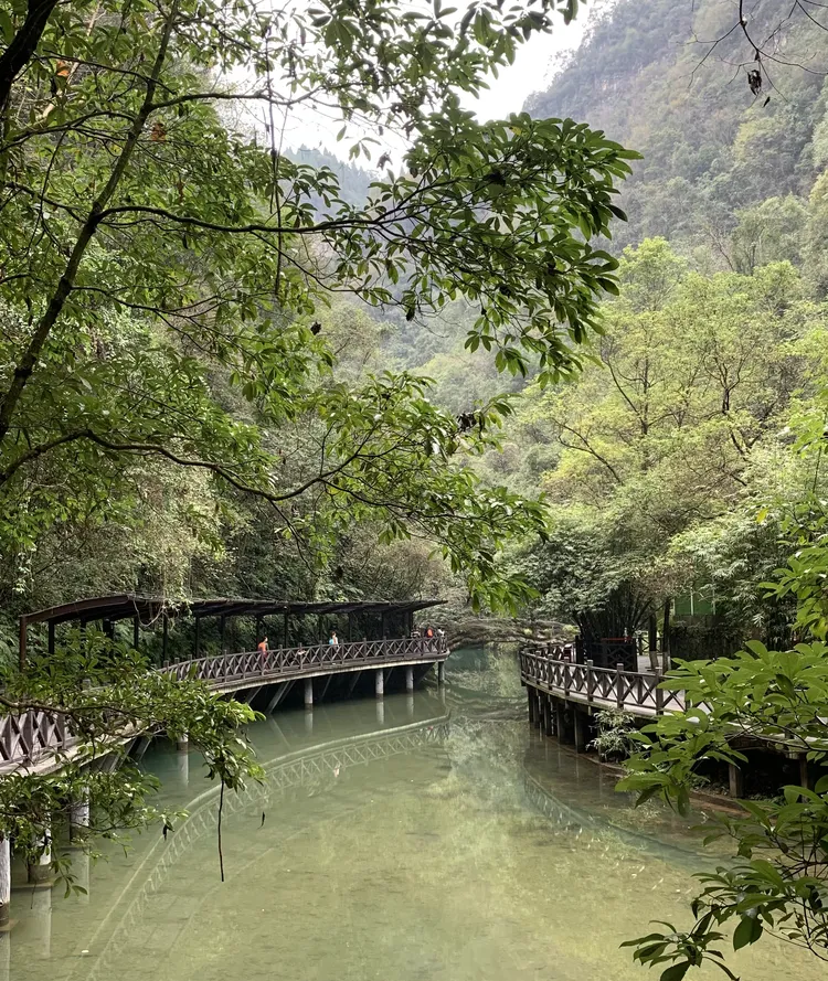 三峡大瀑布