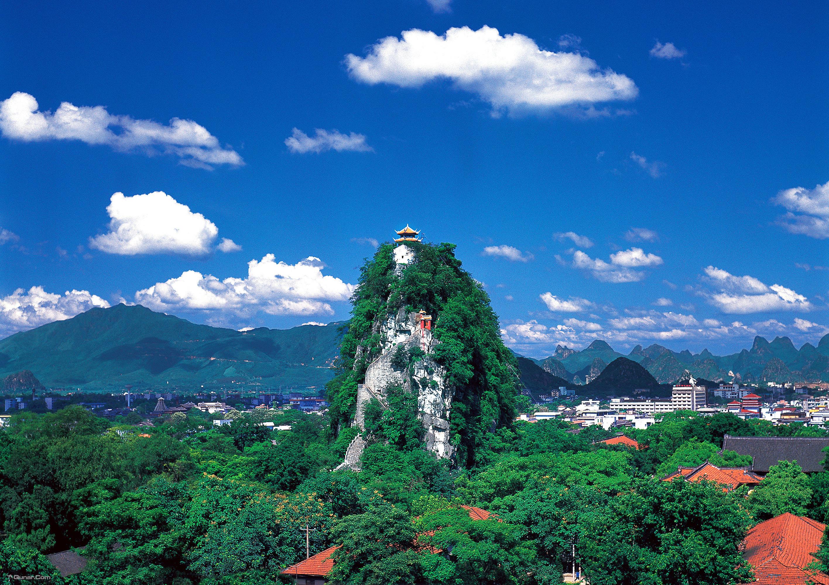 独秀峰-王城