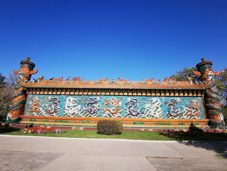 抱犊寨