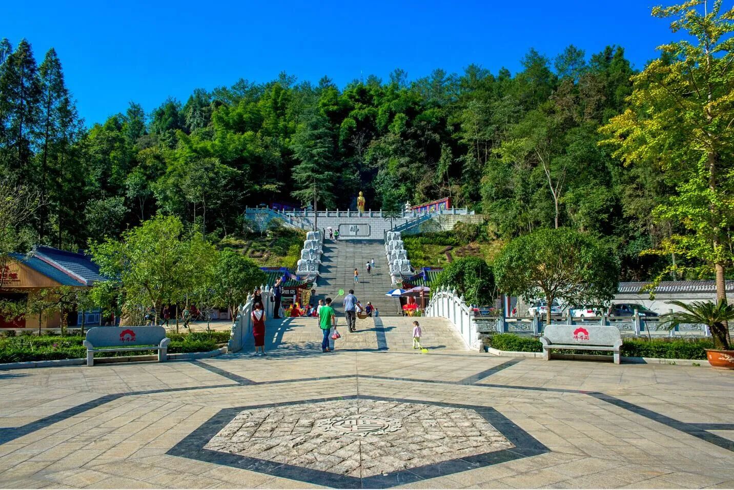 匡山佛爷洞