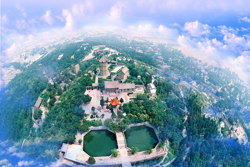 大伾山