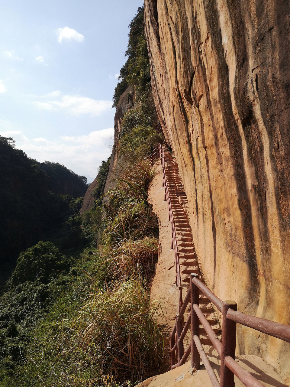 天华山