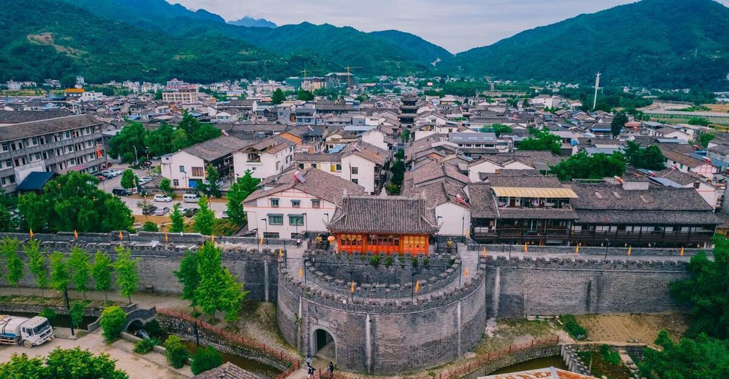 青溪古镇
