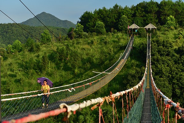 恩龙世界木屋村