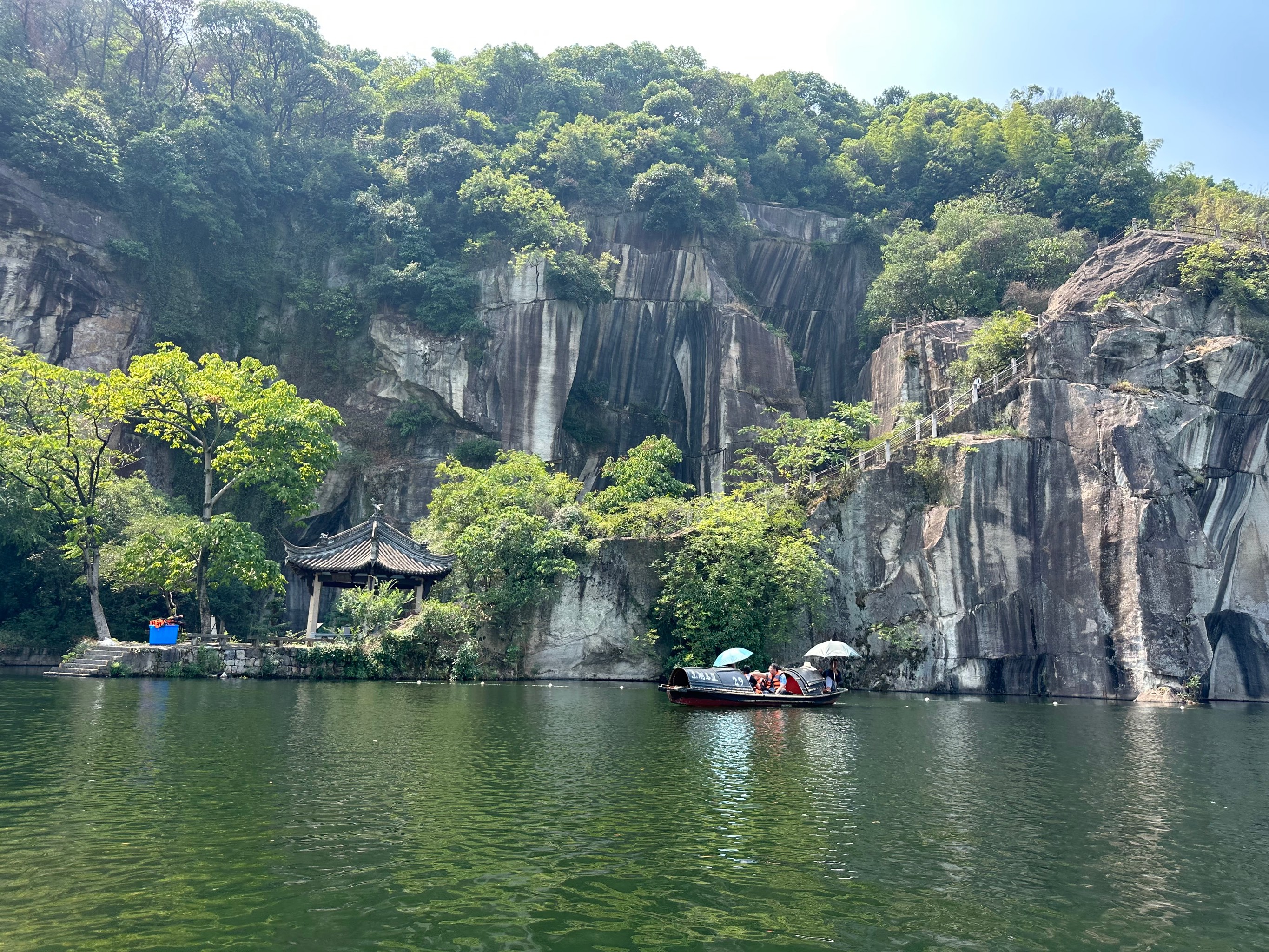东湖
